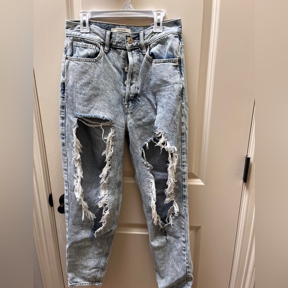 PacSun jeans size 26 length 34. Worn three times and in good condition - Picture 2 of 2